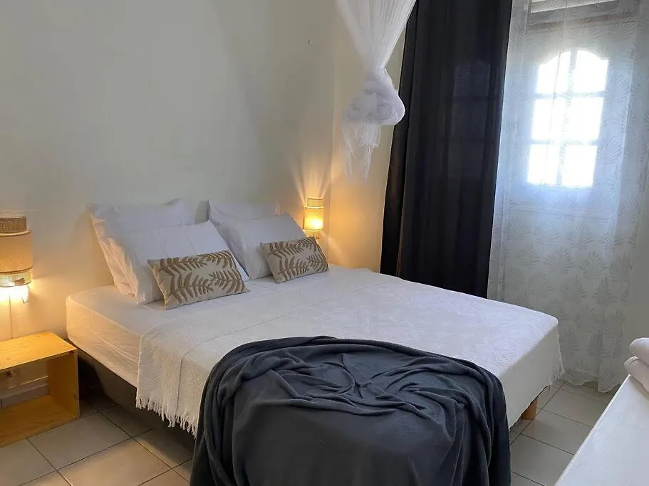 Villa Oriane Elegance Creole A 4 Min Du Chu Et 10 Min De L'Aeroport Лез-Абим